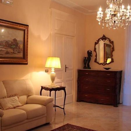 Borgo Antico Santa Lucia Bed & Breakfast Потенца Екстериор снимка