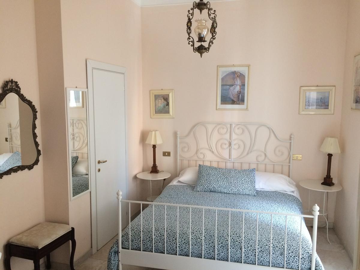 Borgo Antico Santa Lucia Bed & Breakfast Потенца Екстериор снимка